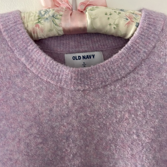 Old Navy roomie ladies sweater, size XL. Mauve color. - Picture 4 of 9